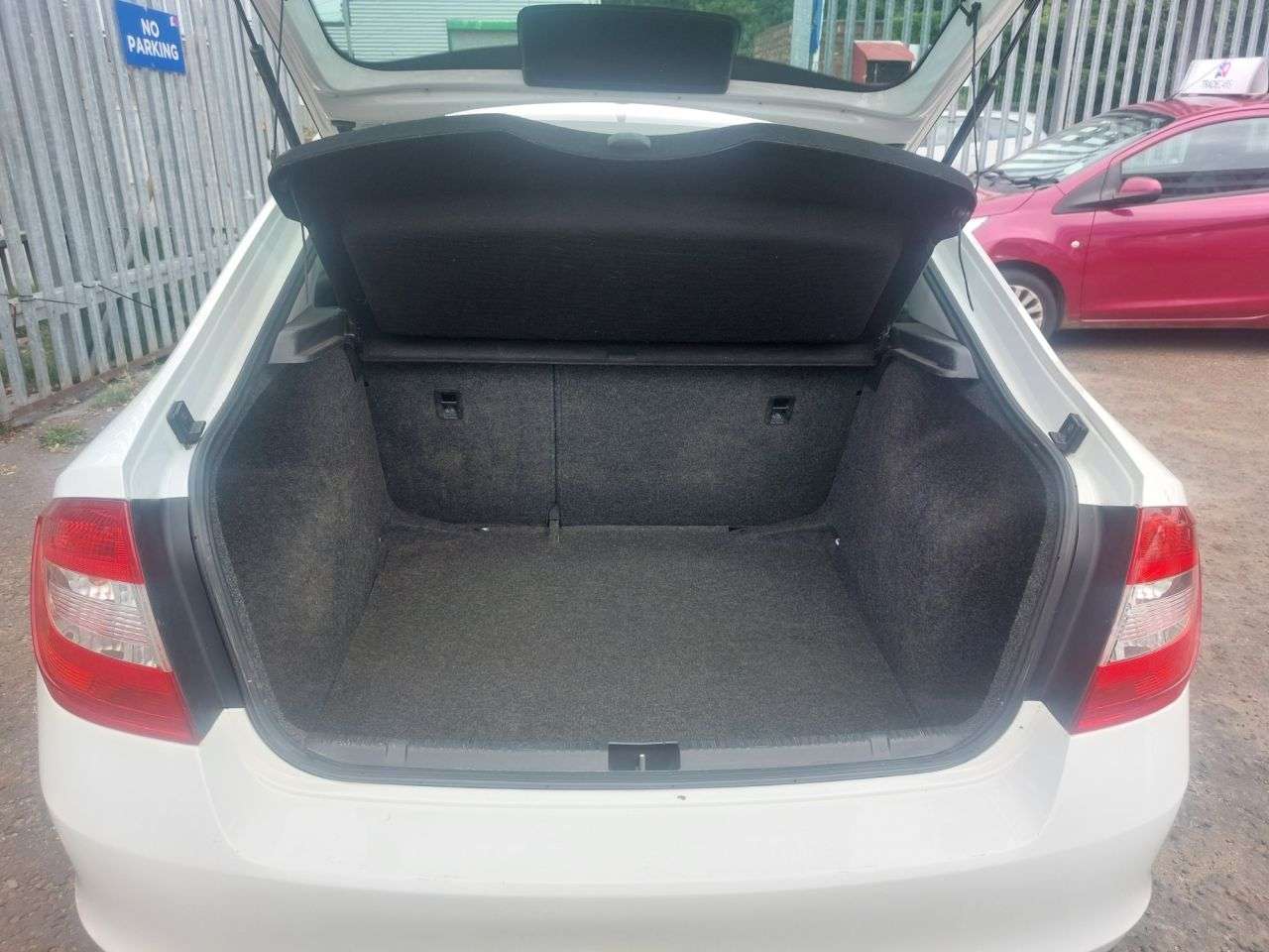 2014 SKODA RAPID 2014 SKODA RAPID