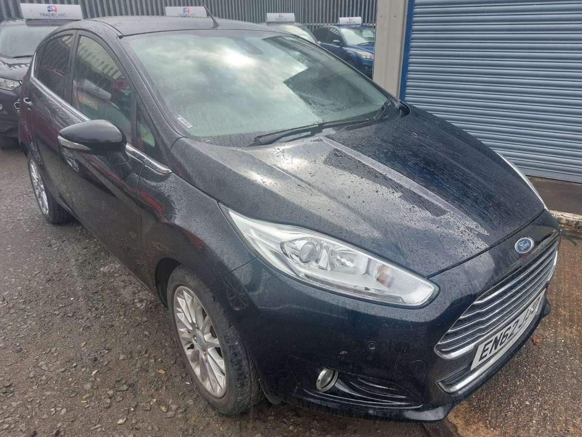 Check out this Ford Fiesta 2013 Petrol Manual
