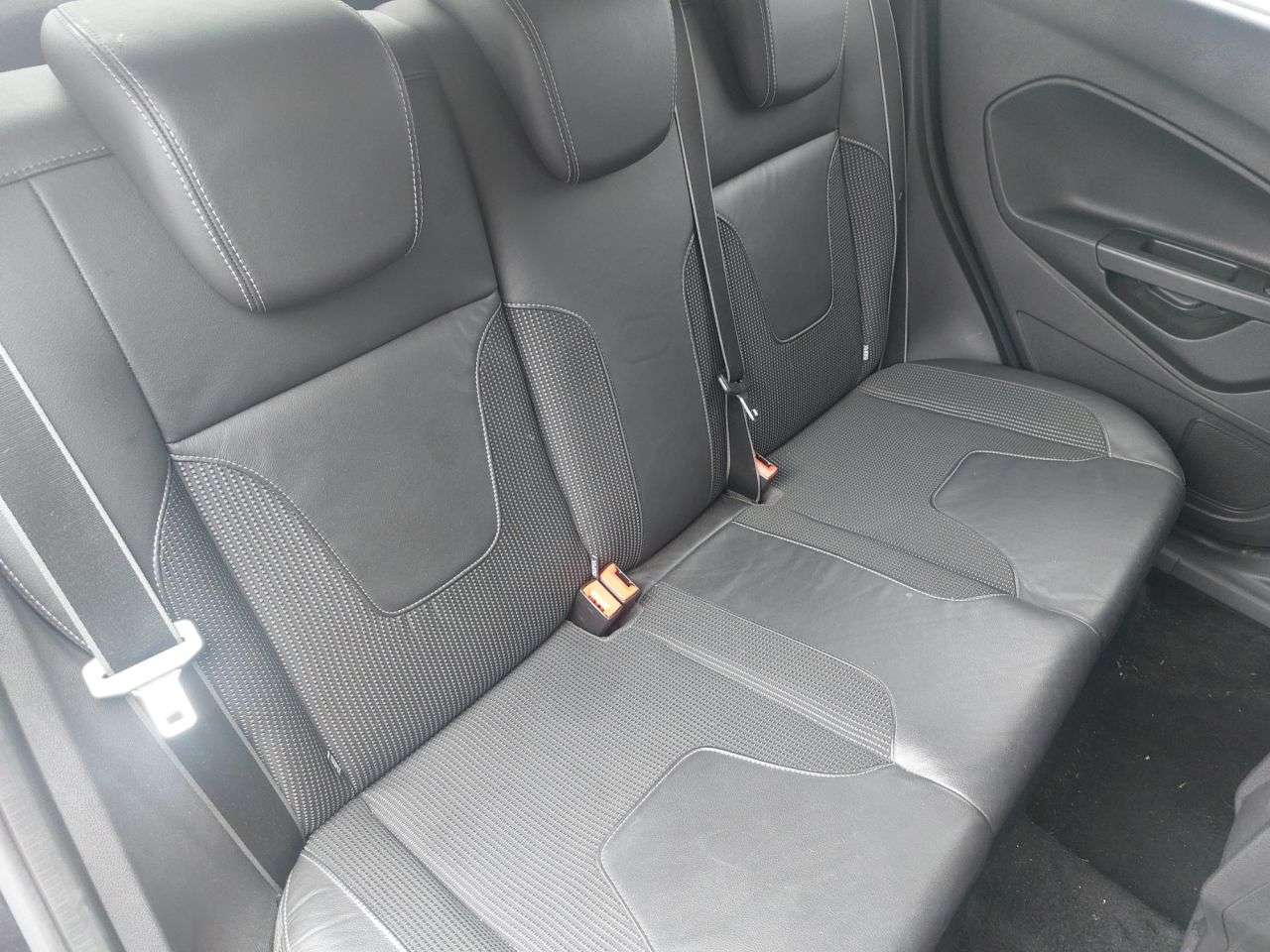 2013 FORD FIESTA 2013 FORD FIESTA