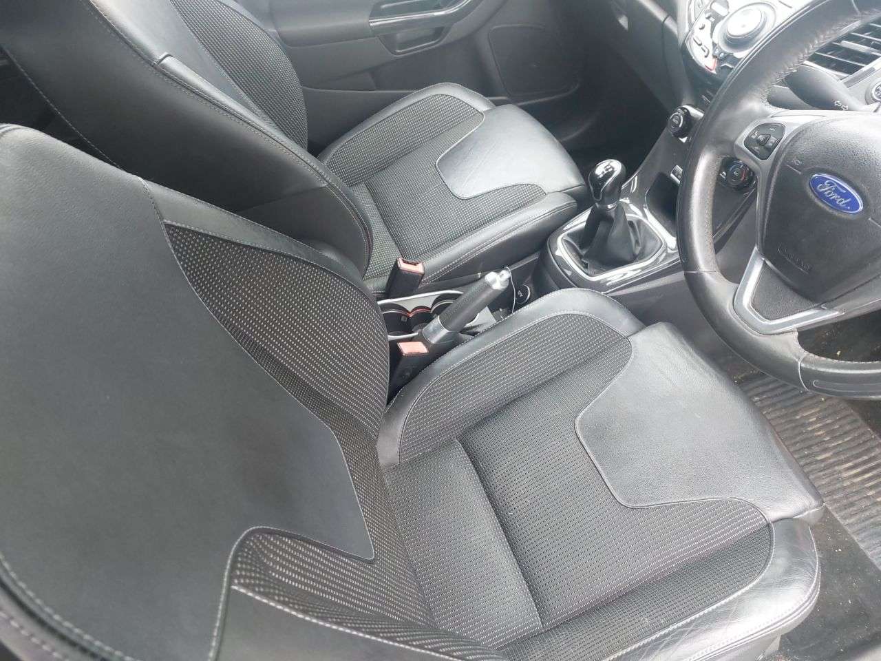 2013 FORD FIESTA 2013 FORD FIESTA