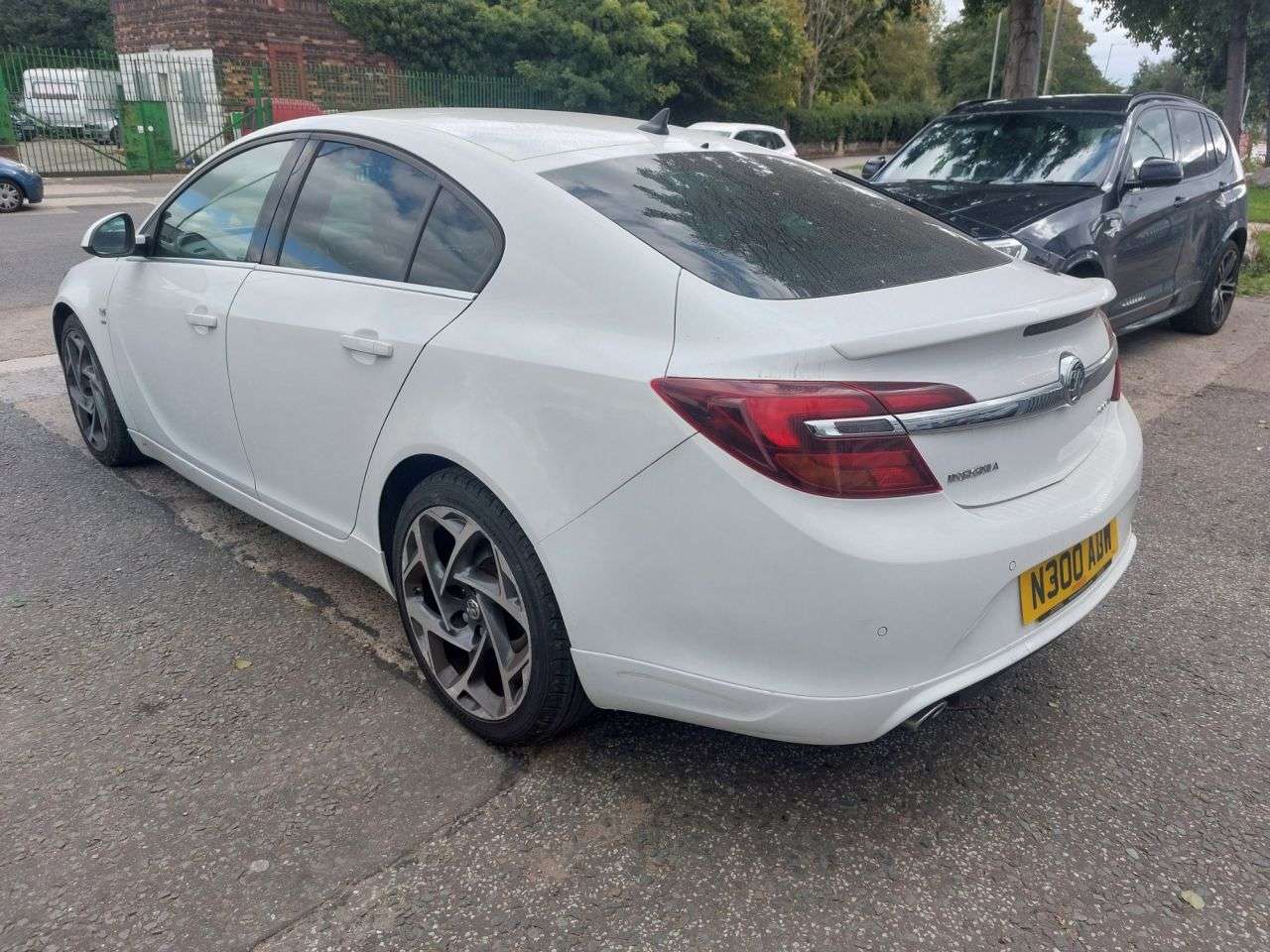 A 2015 VAUXHALL INSIGNIA 2.0 CDTi ecoFLEX SRi VX Line Nav Hatchback 5dr Diesel Manual Euro 5 (s/s) ( A 2015 VAUXHALL INSIGNIA 2.0 CDTi ecoFLEX SRi VX Line Nav Hatchback 5dr Diesel Manual Euro 5 (s/s) (