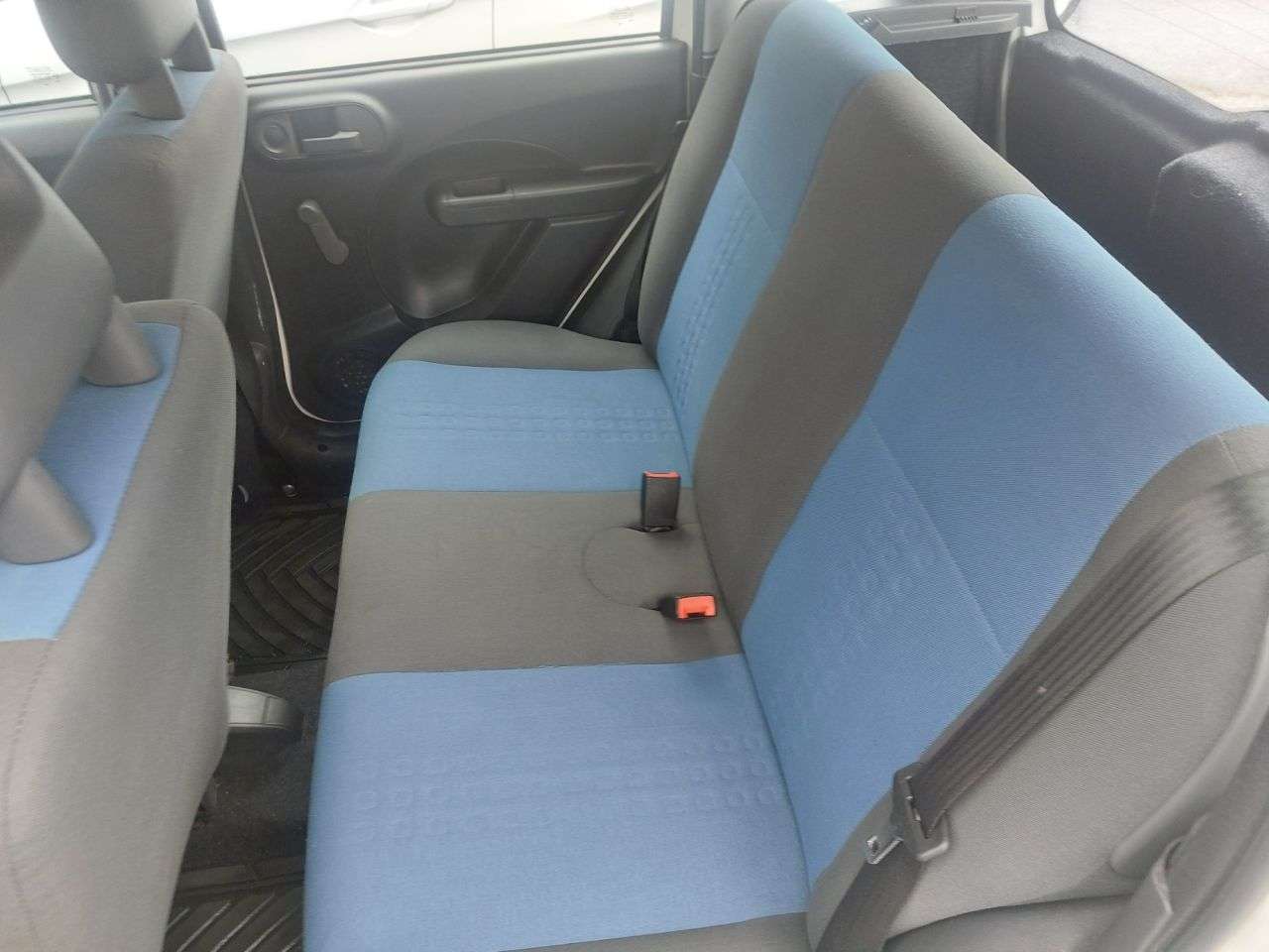 2011 FIAT PANDA 2011 FIAT PANDA