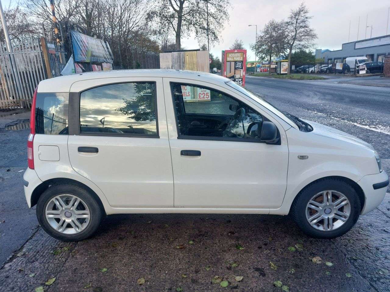 2011 FIAT PANDA 2011 FIAT PANDA