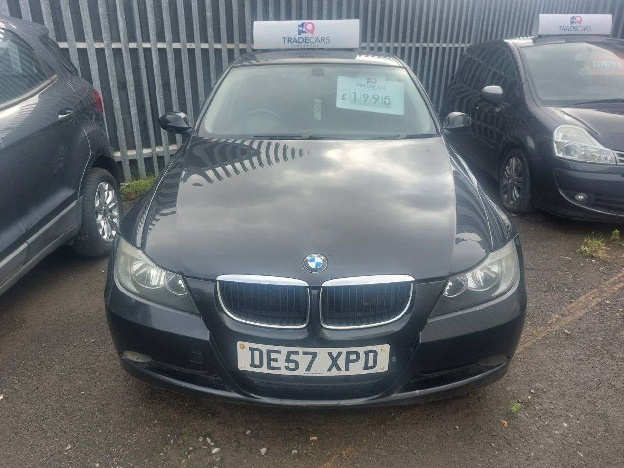 A 2007 BMW 3 SERIES 2.0 318d SE Saloon 4dr Diesel Manual Euro 4 (122 ps) SERVICE HISTORY....LOW A 2007 BMW 3 SERIES 2.0 318d SE Saloon 4dr Diesel Manual Euro 4 (122 ps) SERVICE HISTORY....LOW