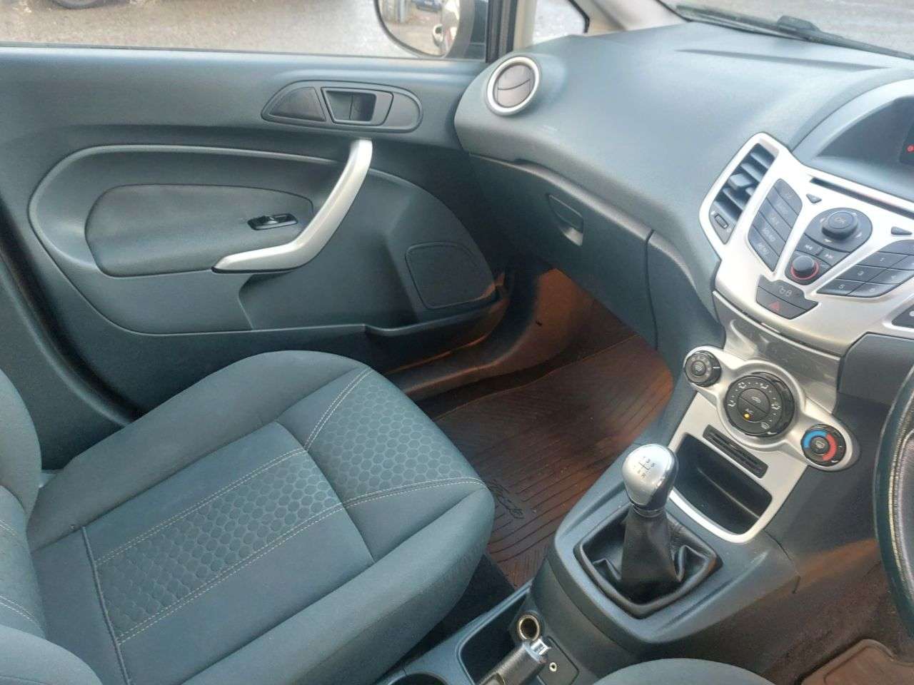 2009 FORD FIESTA 2009 FORD FIESTA