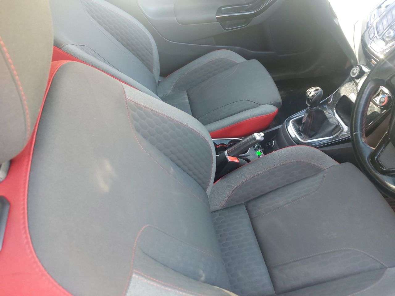 2015 FORD FIESTA 2015 FORD FIESTA