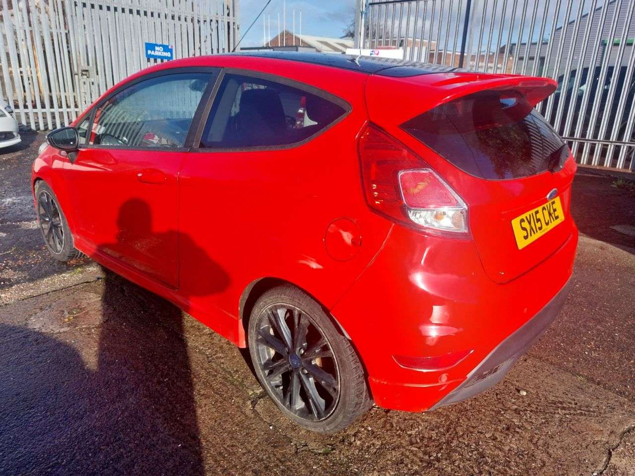 A 2015 FORD FIESTA 1.0T EcoBoost Zetec S Red Edition Hatchback 3dr Petrol Manual Euro 6 (s/s) A 2015 FORD FIESTA 1.0T EcoBoost Zetec S Red Edition Hatchback 3dr Petrol Manual Euro 6 (s/s)