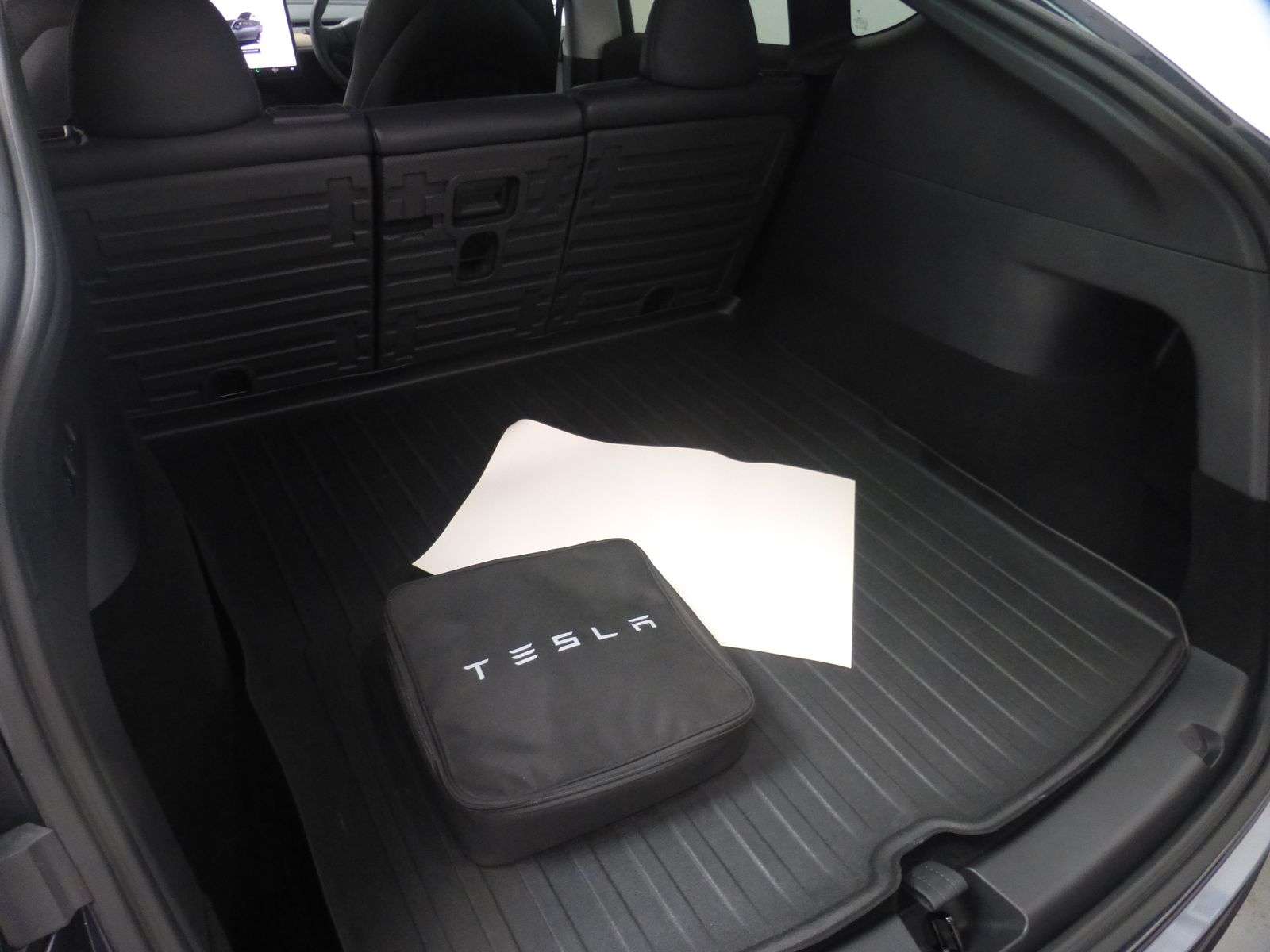 2022 TESLA MODEL Y 2022 TESLA MODEL Y