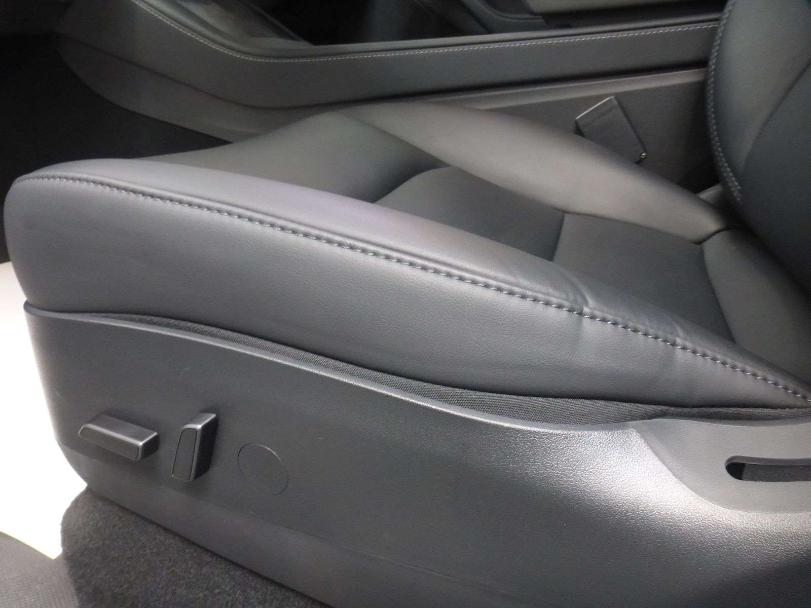 2022 TESLA MODEL Y 2022 TESLA MODEL Y
