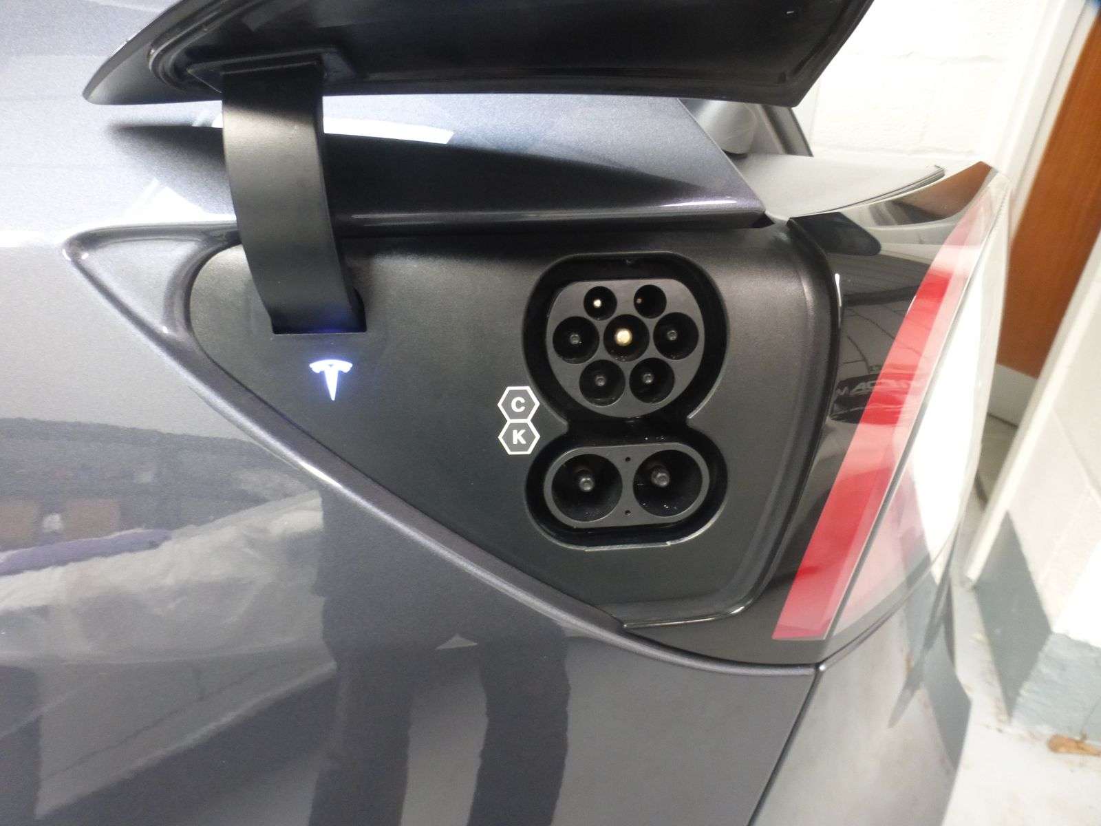 2022 TESLA MODEL Y 2022 TESLA MODEL Y