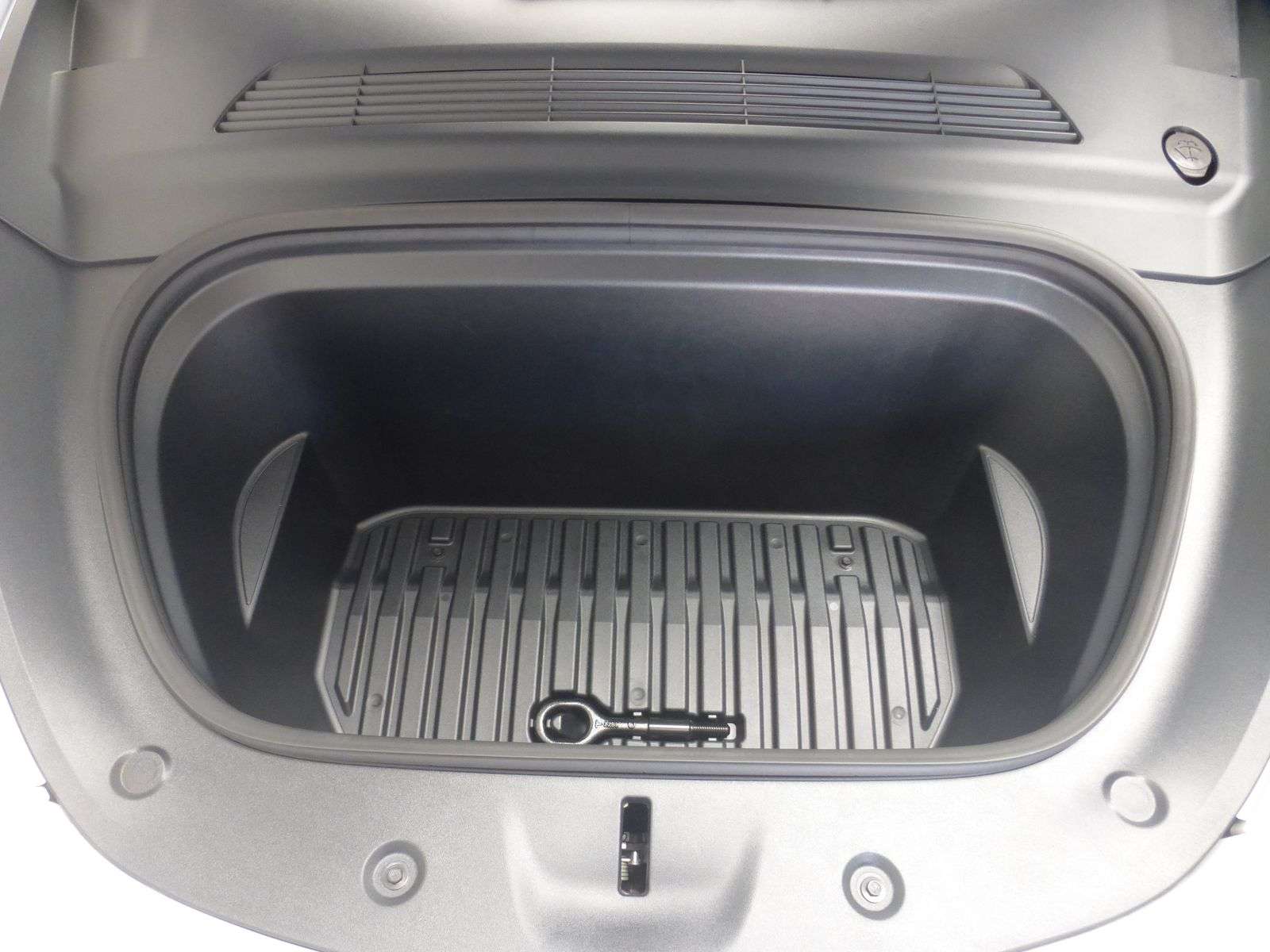 2022 TESLA MODEL Y 2022 TESLA MODEL Y
