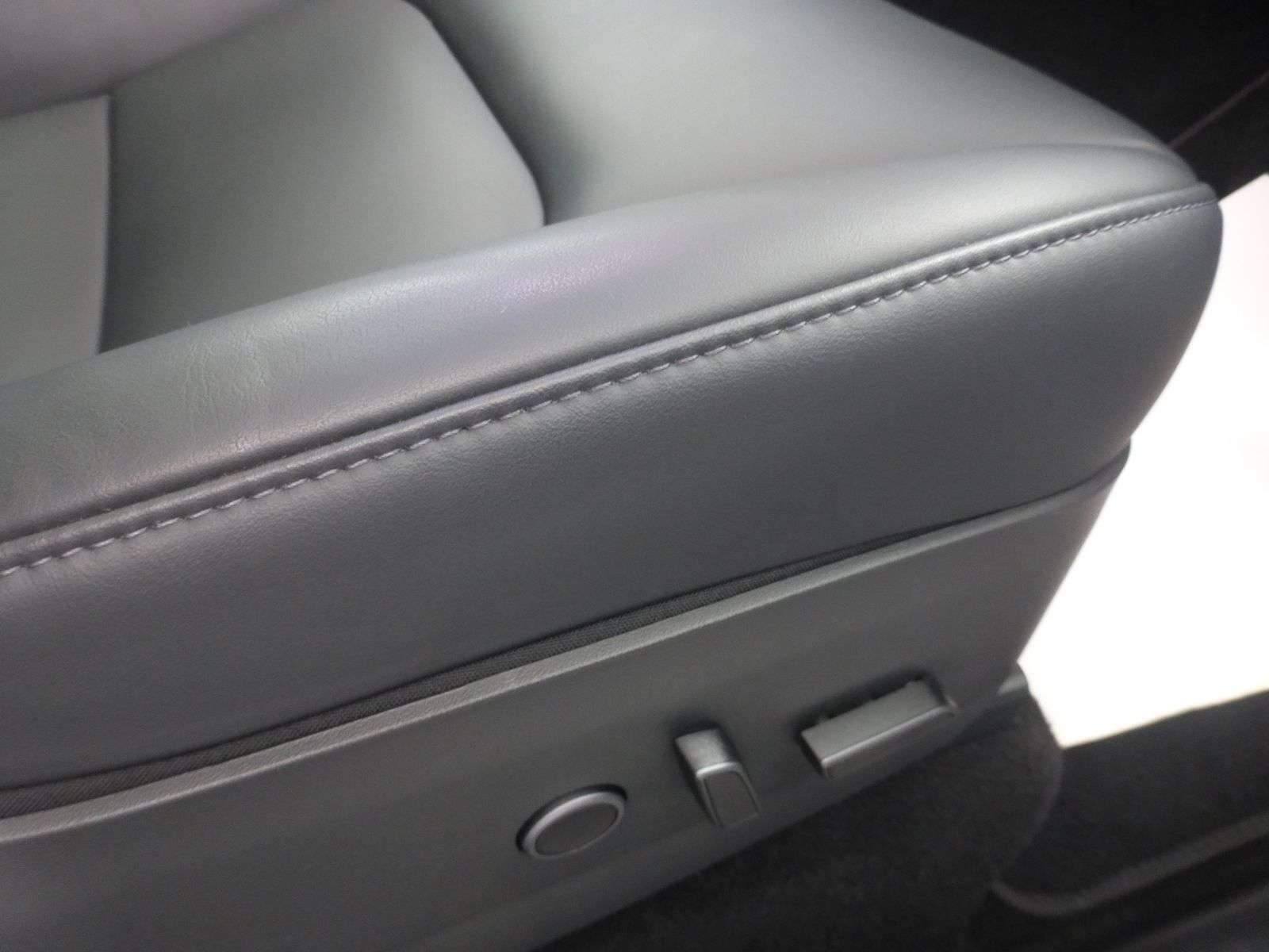 2022 TESLA MODEL Y 2022 TESLA MODEL Y