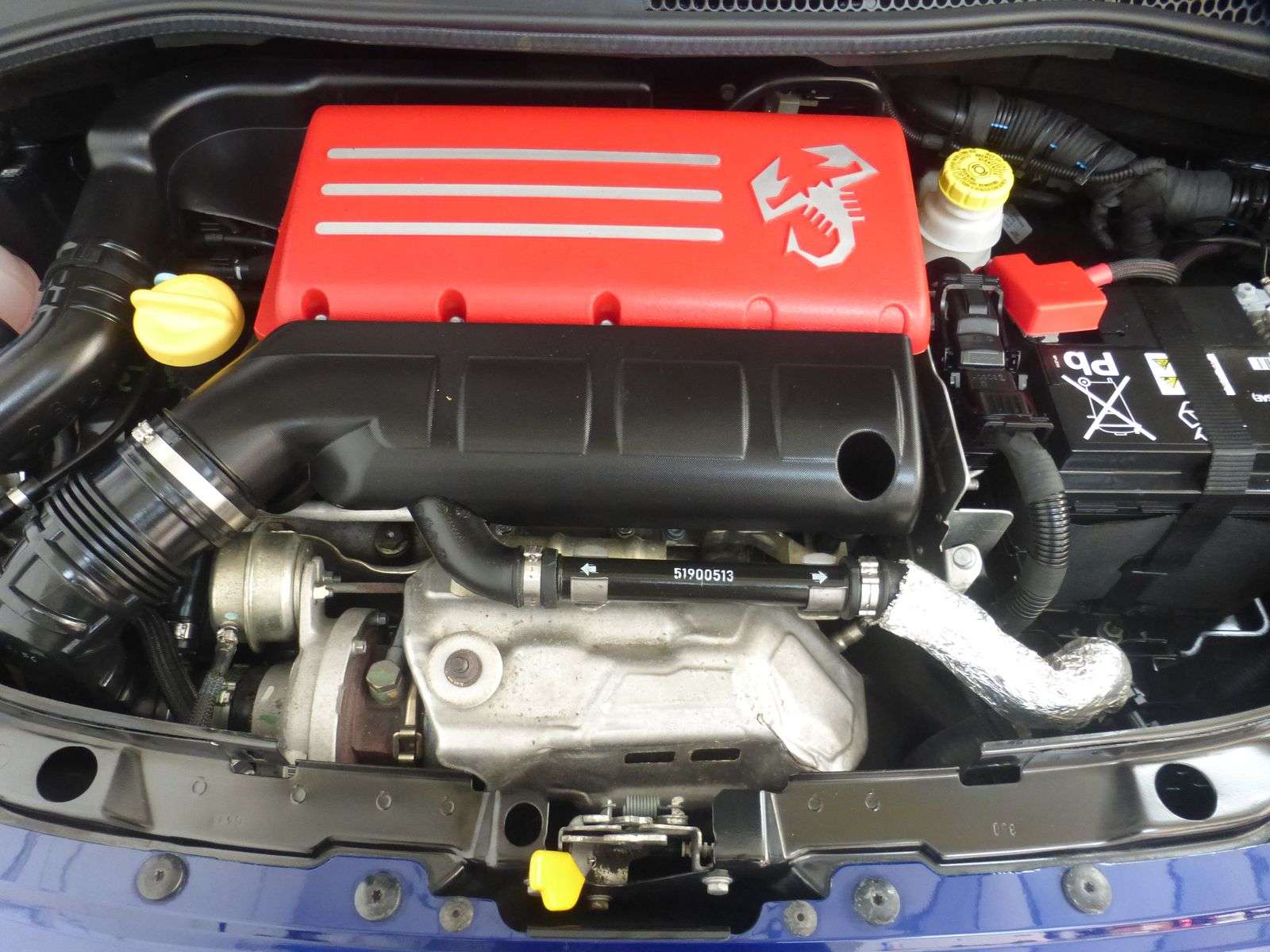 2020 ABARTH 595 2020 ABARTH 595