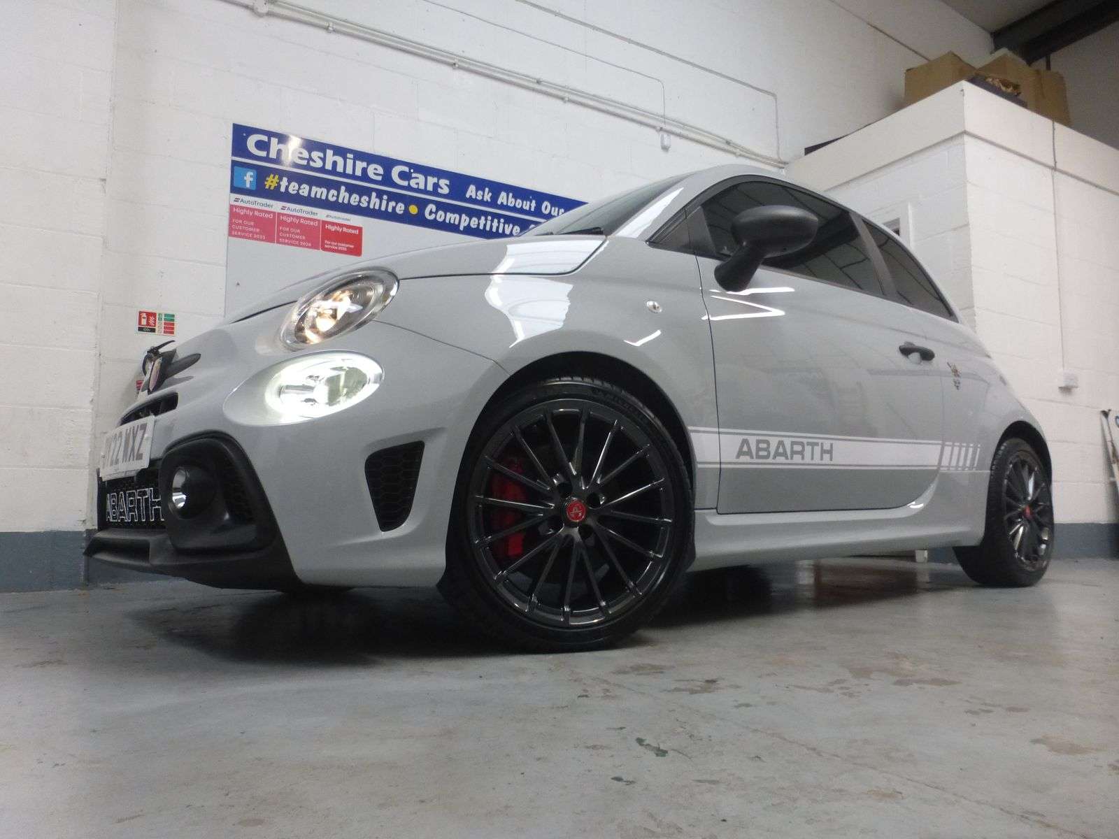 2022 ABARTH 595 2022 ABARTH 595
