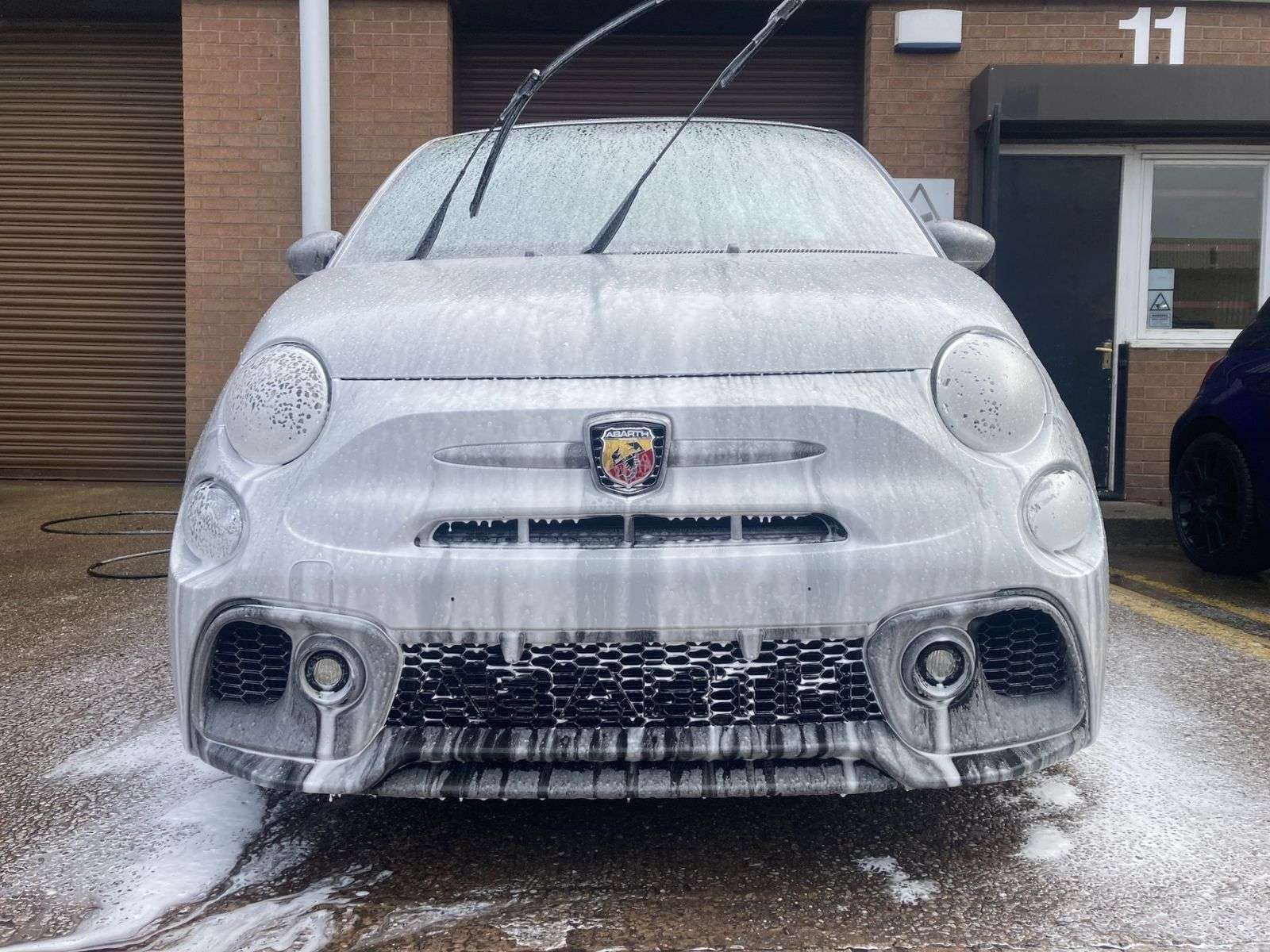 2022 ABARTH 595 2022 ABARTH 595