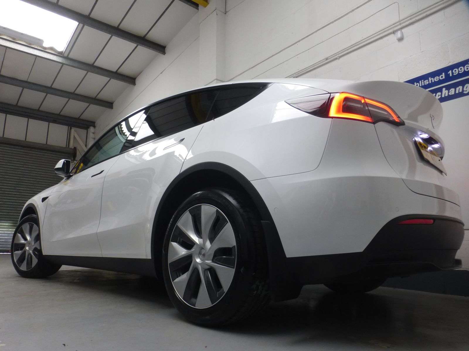 2022 TESLA MODEL Y 2022 TESLA MODEL Y