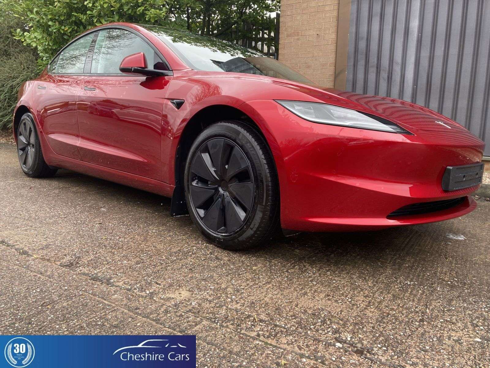 A 2024 TESLA MODEL 3 Saloon 4dr Electric Auto RWD (208 ps) A 2024 TESLA MODEL 3 Saloon 4dr Electric Auto RWD (208 ps)