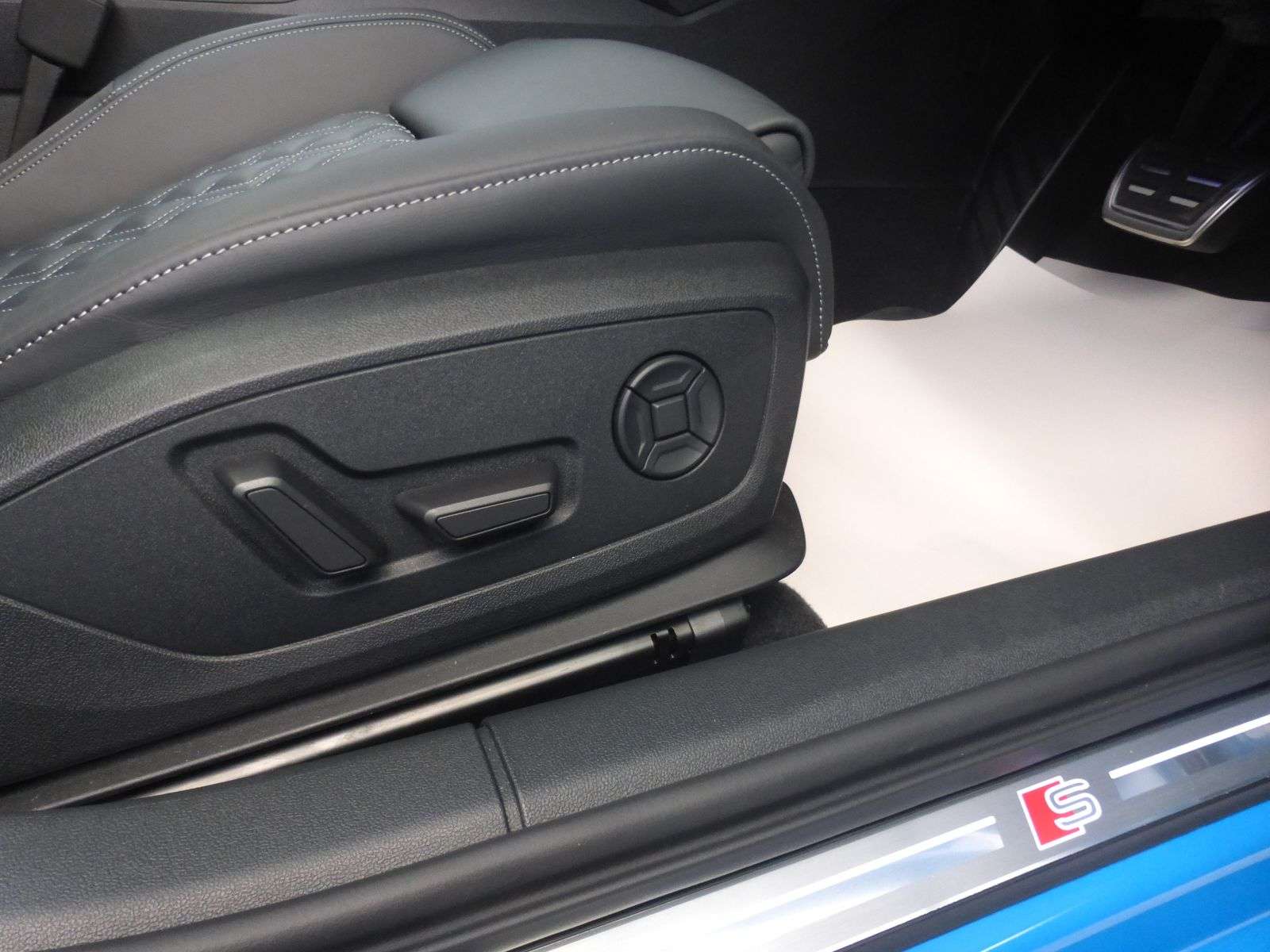 2023 AUDI S3 2023 AUDI S3