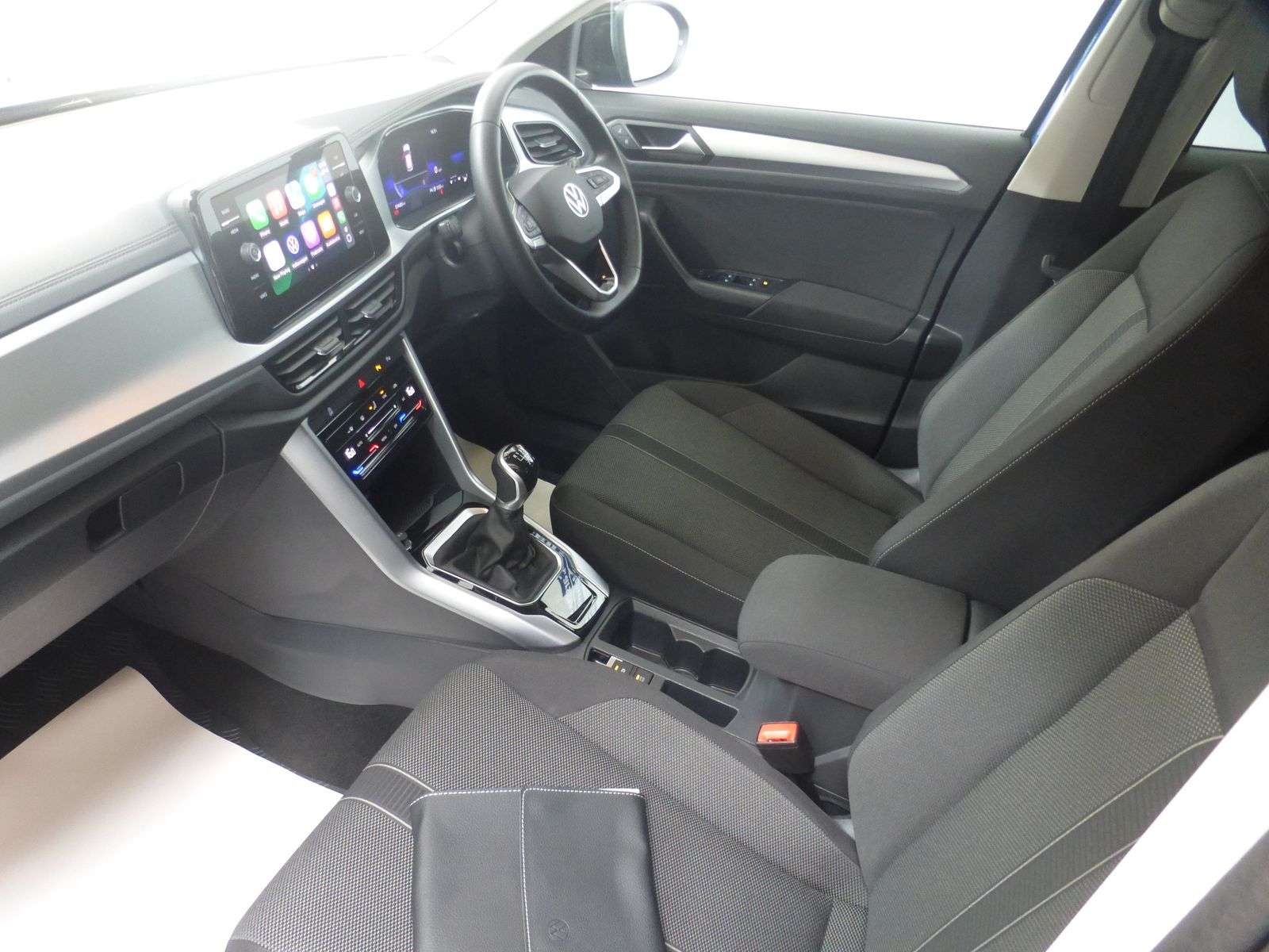 2023 VOLKSWAGEN T-ROC 2023 VOLKSWAGEN T-ROC