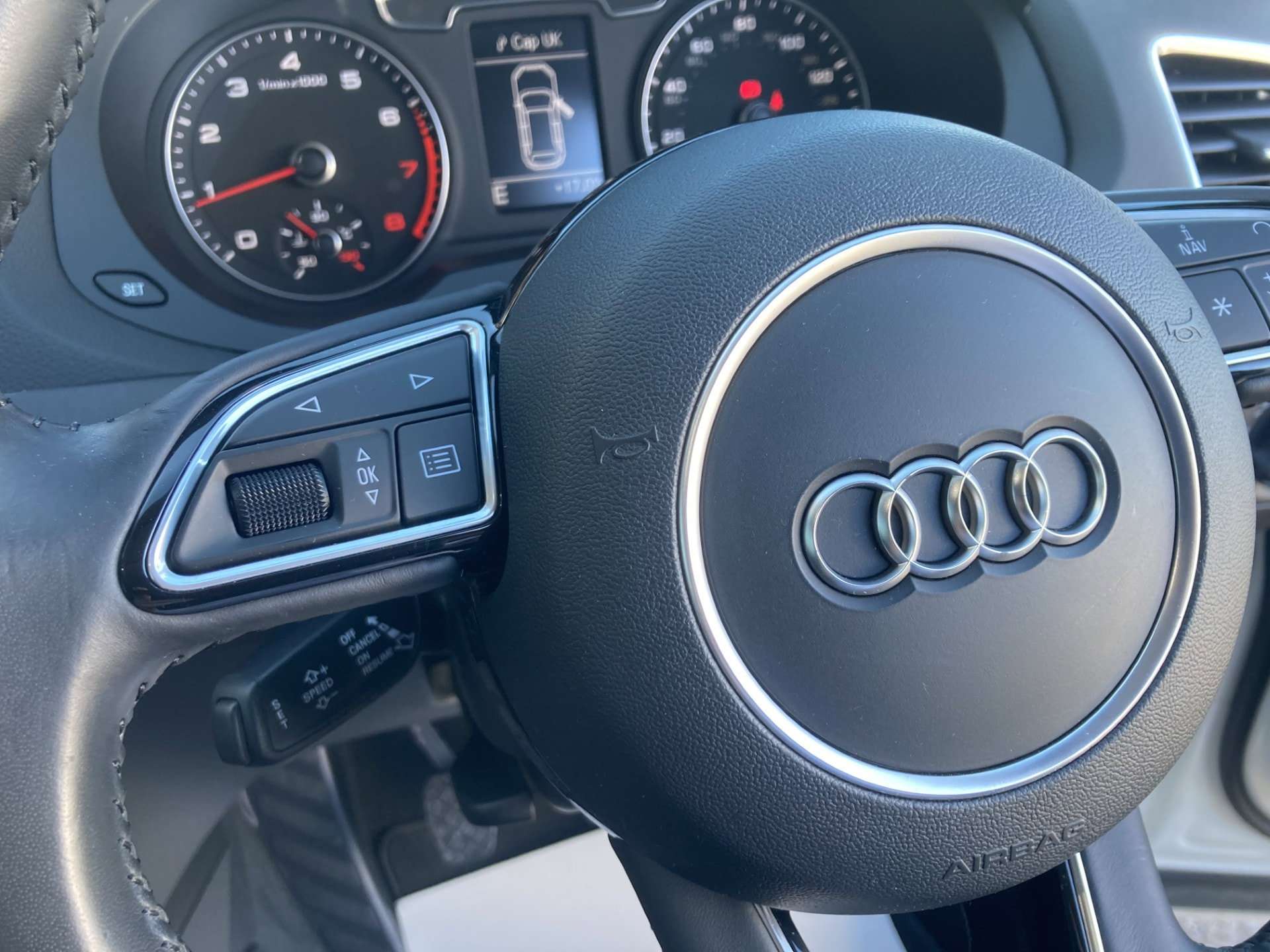 2018 AUDI Q3 2018 AUDI Q3