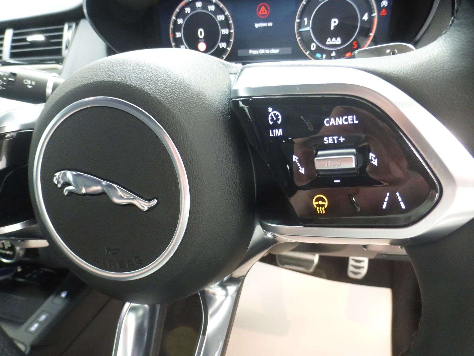 2023 JAGUAR E-PACE 2023 JAGUAR E-PACE