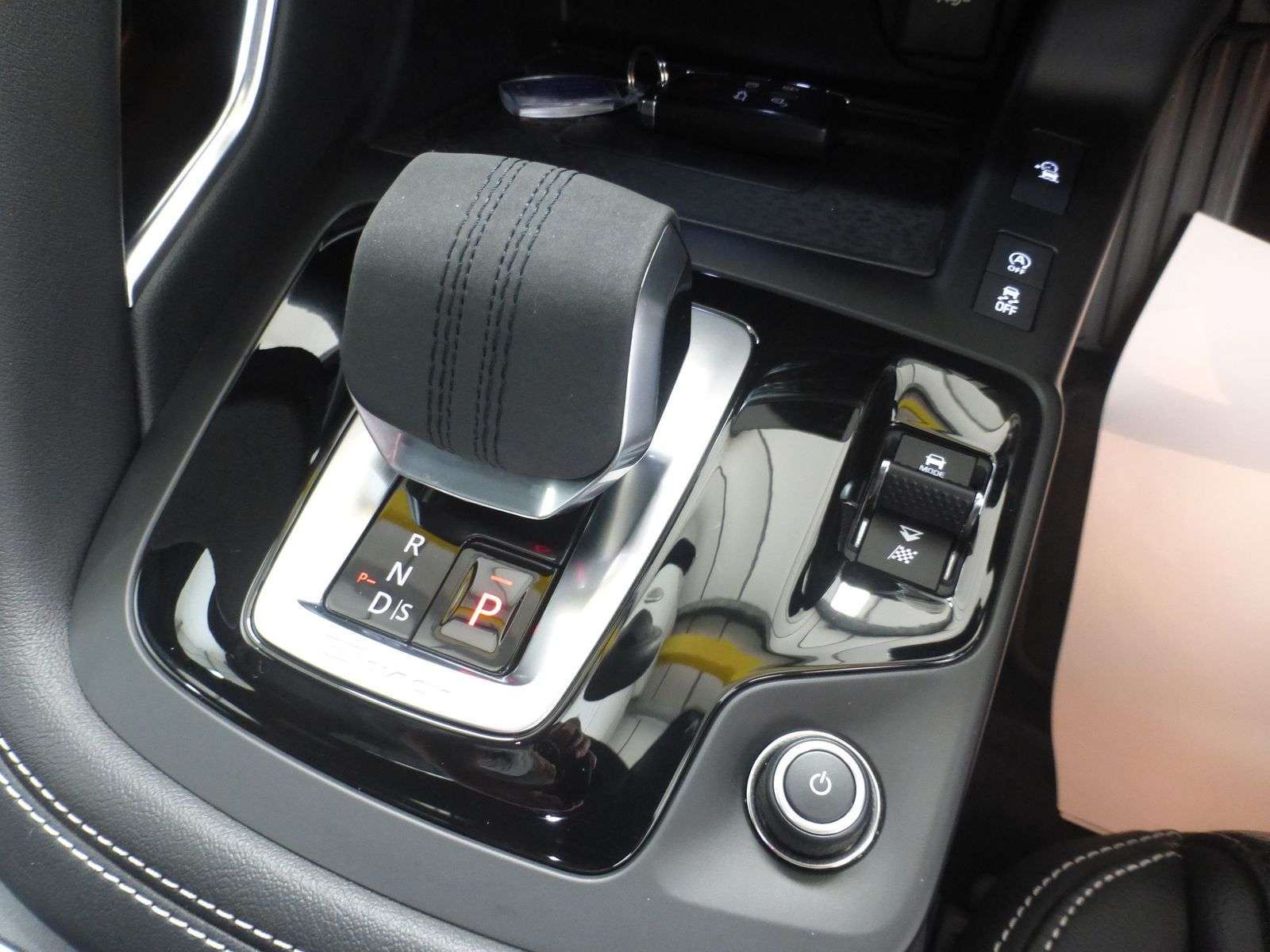 2023 JAGUAR E-PACE 2023 JAGUAR E-PACE