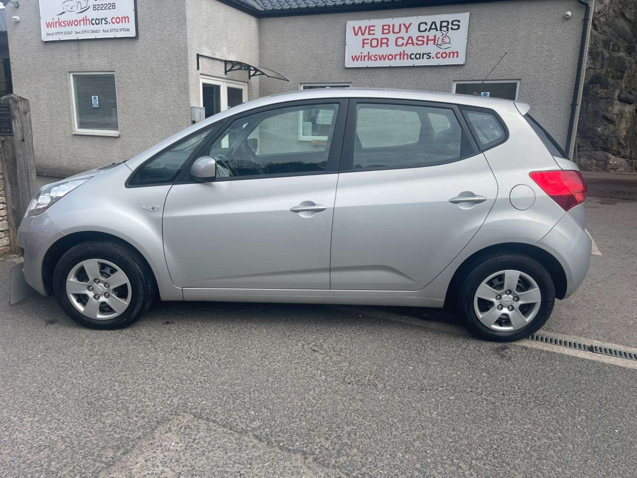 2013 KIA VENGA 2013 KIA VENGA