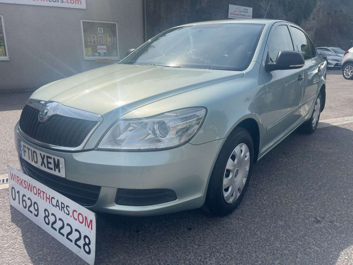 Check out this Skoda Octavia 2010 Diesel Manual