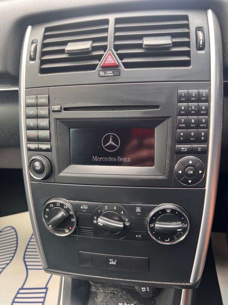 2011 MERCEDES-BENZ B-CLASS 2011 MERCEDES-BENZ B-CLASS
