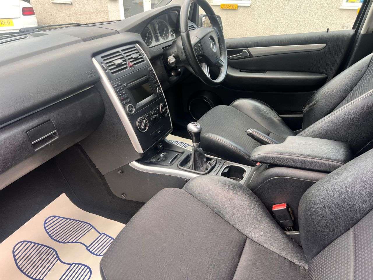 2011 MERCEDES-BENZ B-CLASS 2011 MERCEDES-BENZ B-CLASS