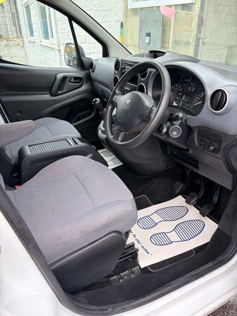 2014 PEUGEOT PARTNER 2014 PEUGEOT PARTNER