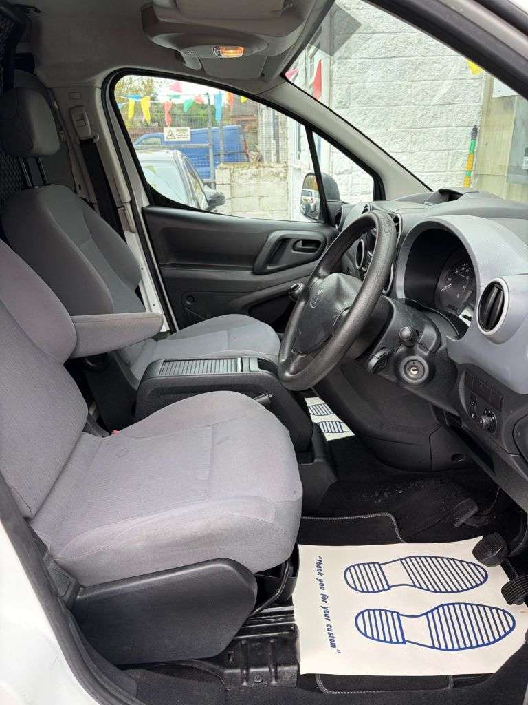 2014 PEUGEOT PARTNER 2014 PEUGEOT PARTNER