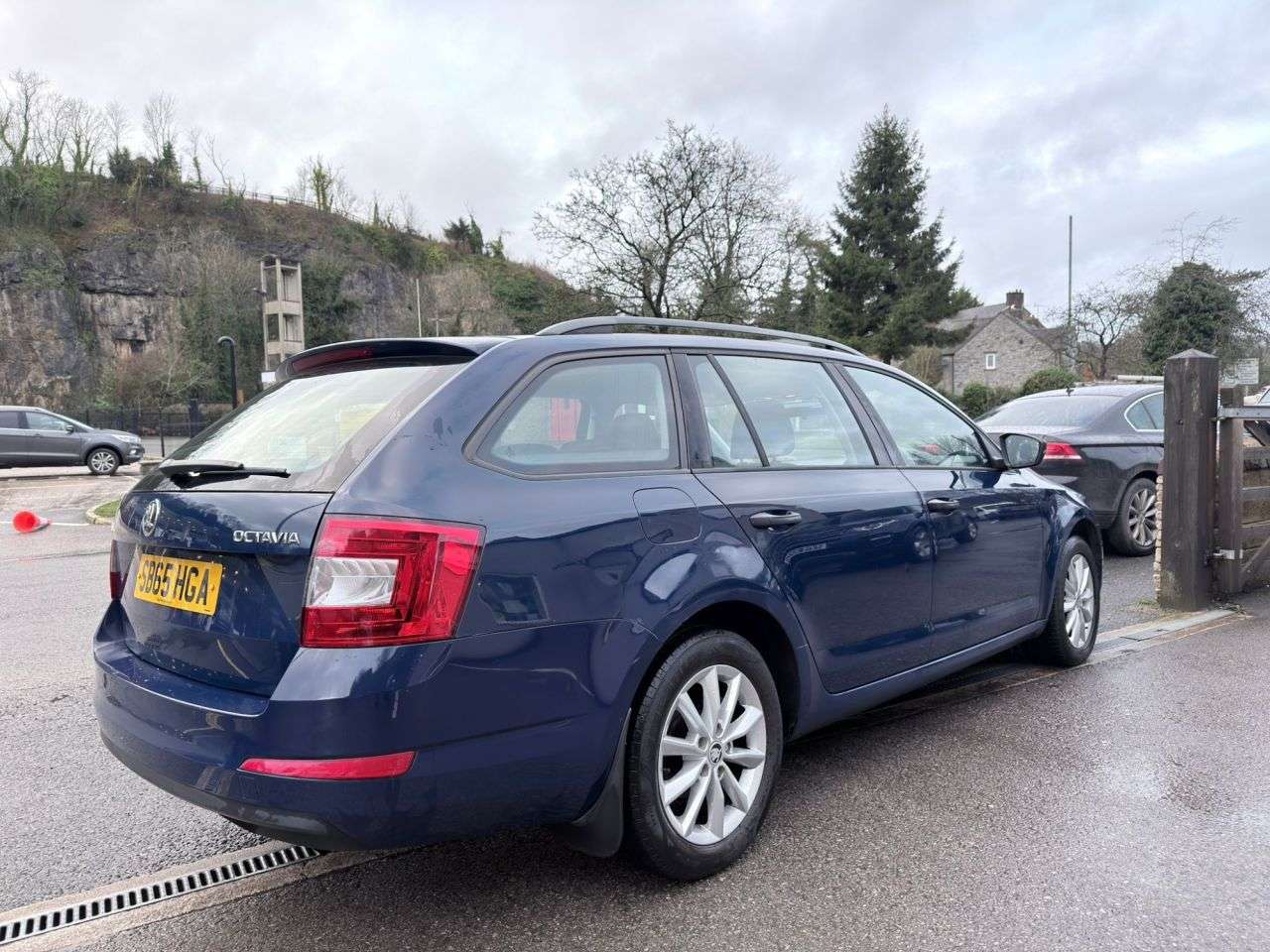 A 2015 SKODA OCTAVIA 1.6 TDI S Estate 5dr Diesel Manual Euro 6*£20 R/TAX*1 OWNER*PART HISTORY* * A 2015 SKODA OCTAVIA 1.6 TDI S Estate 5dr Diesel Manual Euro 6*£20 R/TAX*1 OWNER*PART HISTORY* *