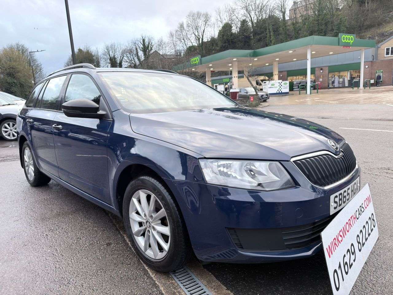 A 2015 SKODA OCTAVIA 1.6 TDI S Estate 5dr Diesel Manual Euro 6*£20 R/TAX*1 OWNER*PART HISTORY* * A 2015 SKODA OCTAVIA 1.6 TDI S Estate 5dr Diesel Manual Euro 6*£20 R/TAX*1 OWNER*PART HISTORY* *