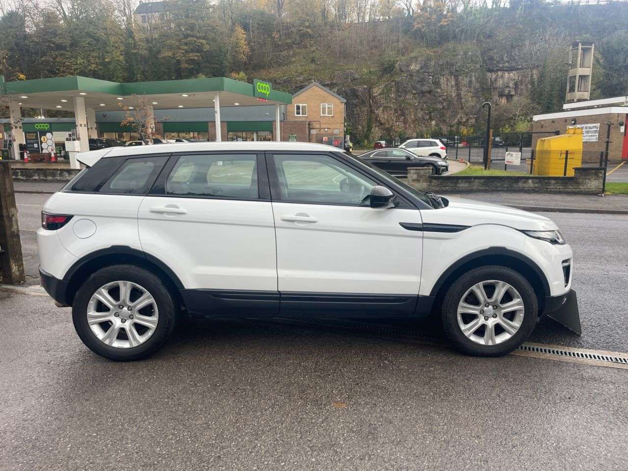 2015 LAND ROVER RANGE ROVER EVOQUE 2015 LAND ROVER RANGE ROVER EVOQUE