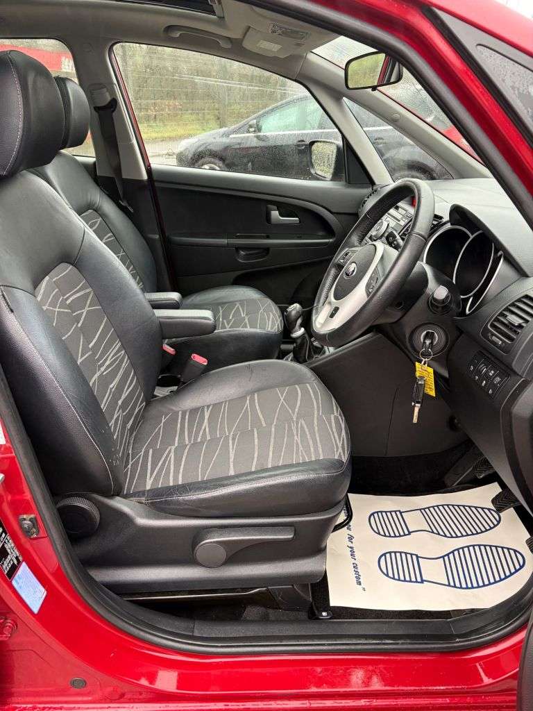 2014 KIA VENGA 2014 KIA VENGA