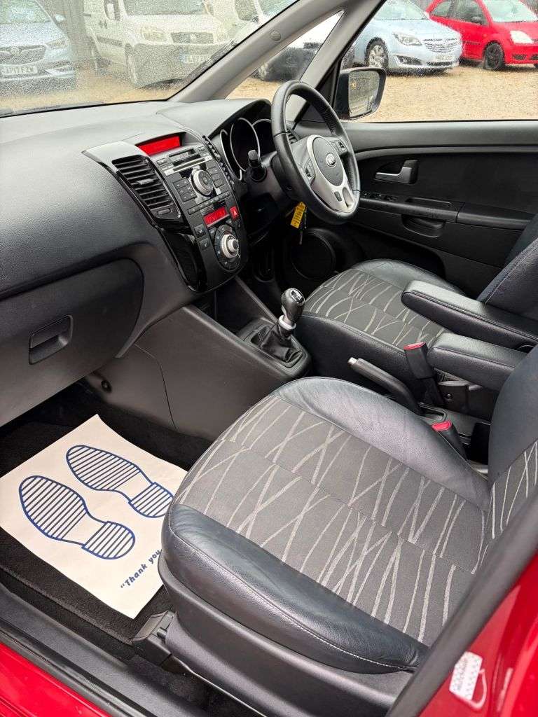 2014 KIA VENGA 2014 KIA VENGA