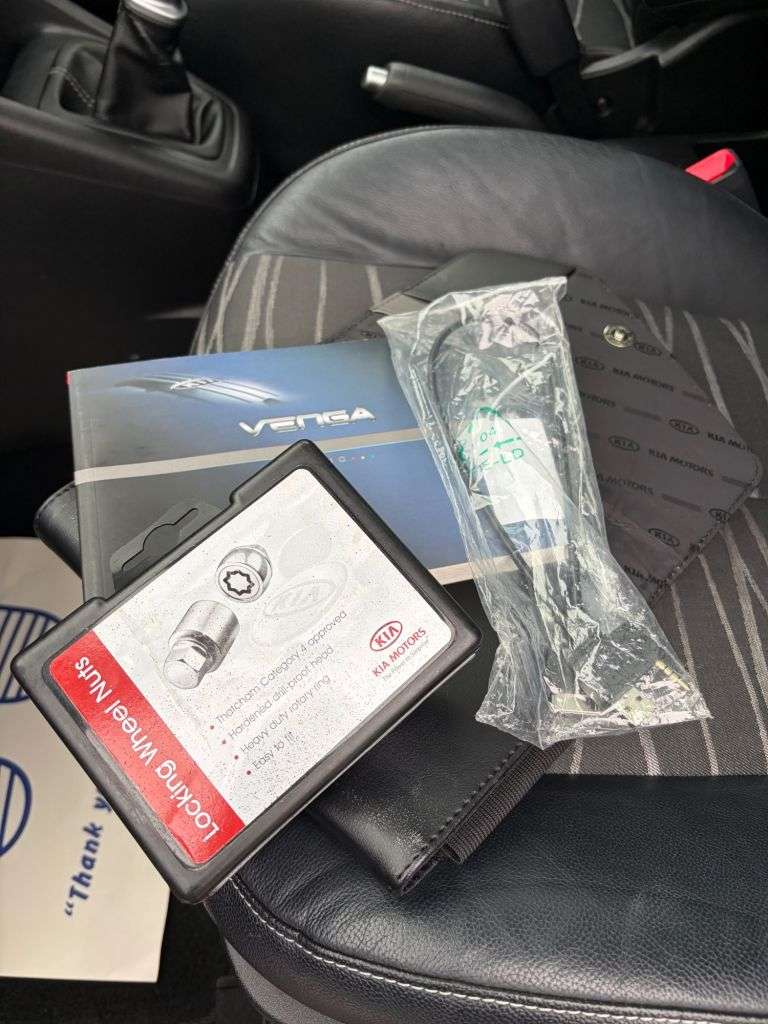 2014 KIA VENGA 2014 KIA VENGA