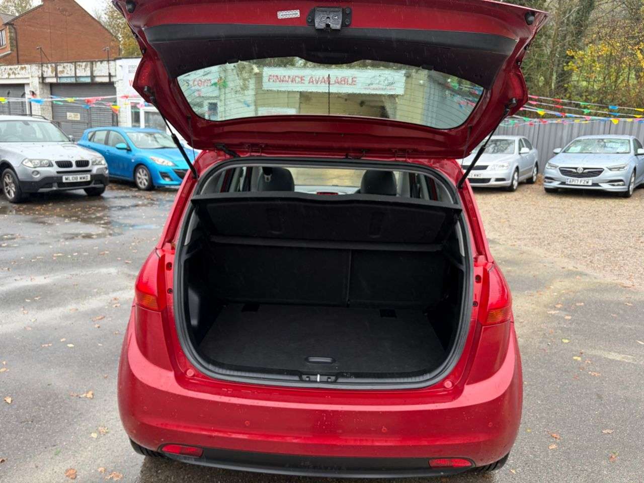 2014 KIA VENGA 2014 KIA VENGA