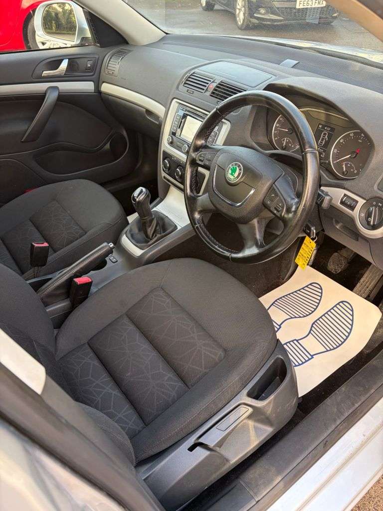 2012 SKODA OCTAVIA 2012 SKODA OCTAVIA