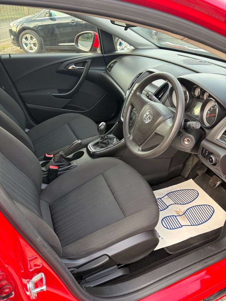 2013 VAUXHALL ASTRA 2013 VAUXHALL ASTRA