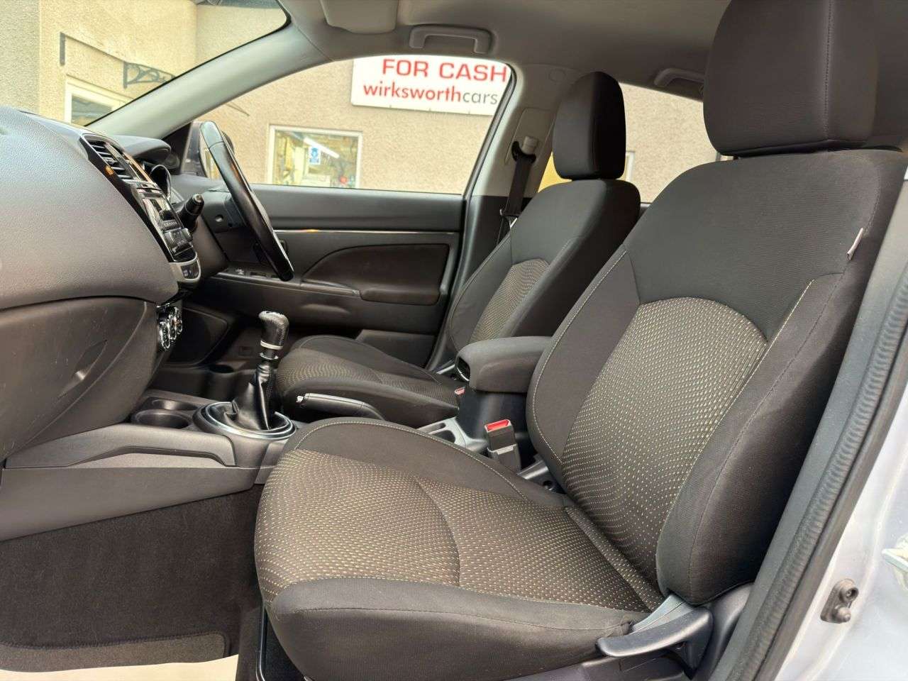 2016 MITSUBISHI ASX 2016 MITSUBISHI ASX