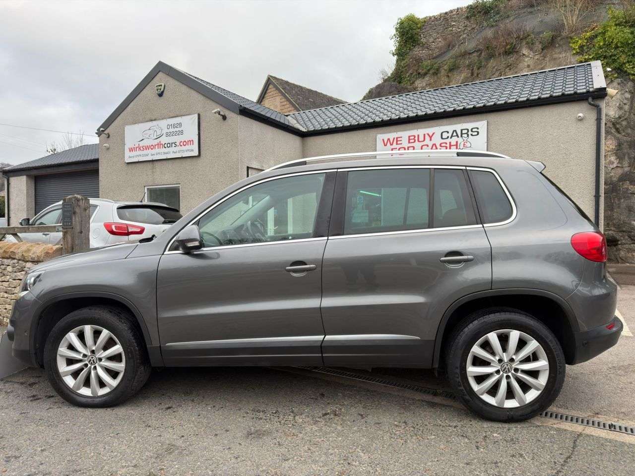 2015 VOLKSWAGEN TIGUAN 2015 VOLKSWAGEN TIGUAN