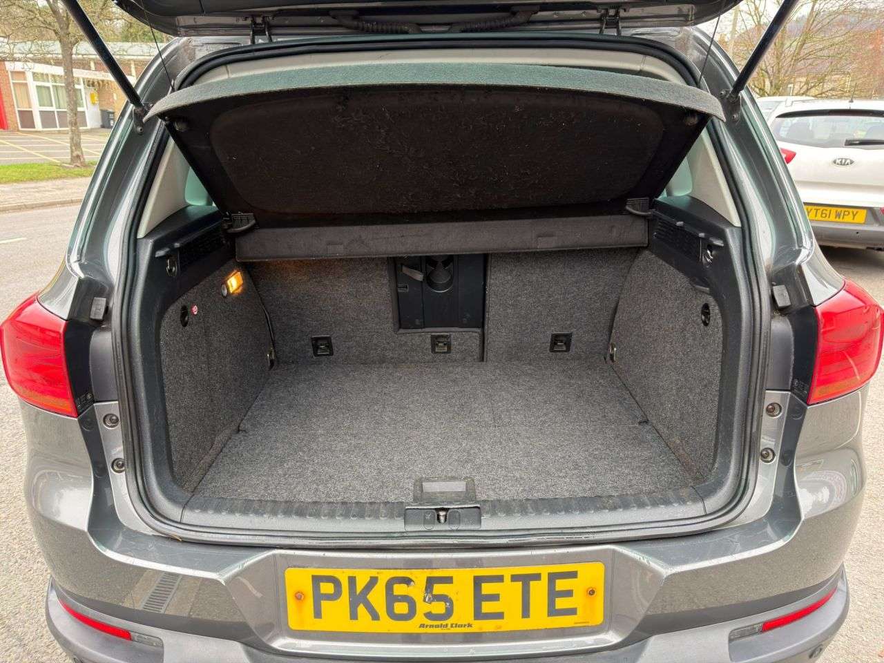 2015 VOLKSWAGEN TIGUAN 2015 VOLKSWAGEN TIGUAN