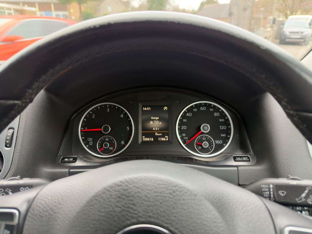 2015 VOLKSWAGEN TIGUAN 2015 VOLKSWAGEN TIGUAN