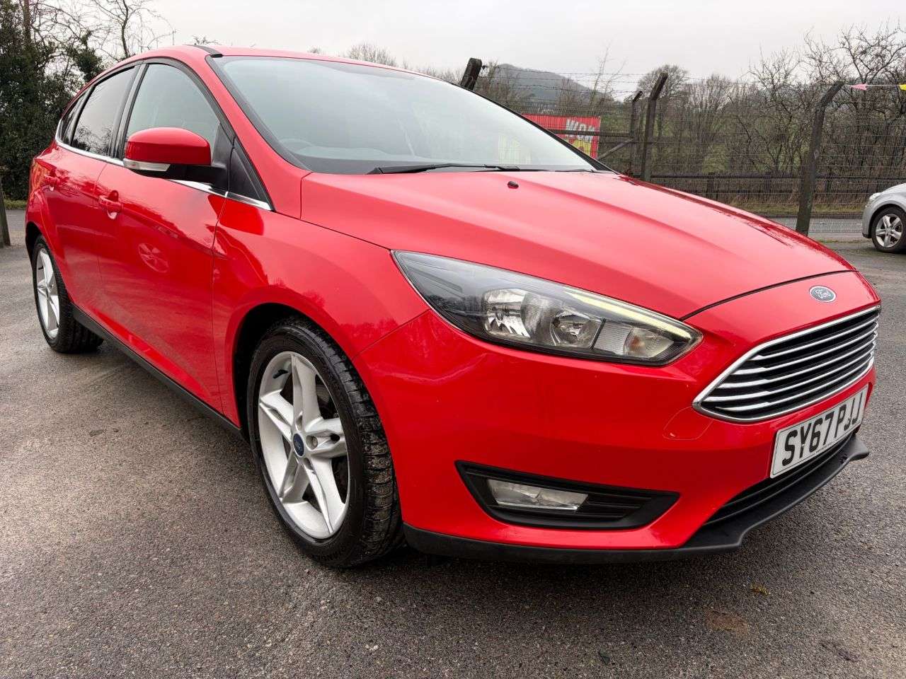 A 2017 FORD FOCUS 1.0T EcoBoost Zetec Edition Hatchback 5dr Petrol Manual Euro 6,* 5 SERVICE A 2017 FORD FOCUS 1.0T EcoBoost Zetec Edition Hatchback 5dr Petrol Manual Euro 6,* 5 SERVICE