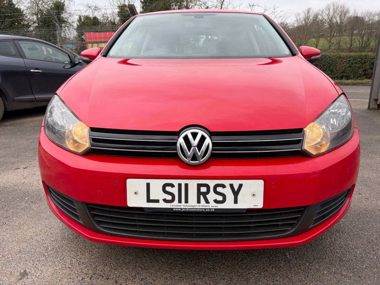 A 2011 VOLKSWAGEN GOLF 1.6 TDI Match Hatchback 3dr Diesel Manual Euro 5 (105 ps) *FSH* 5 WITH VW D A 2011 VOLKSWAGEN GOLF 1.6 TDI Match Hatchback 3dr Diesel Manual Euro 5 (105 ps) *FSH* 5 WITH VW D