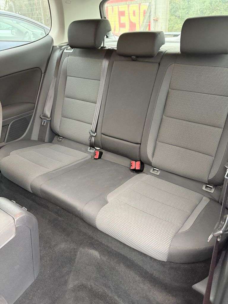 2011 VOLKSWAGEN GOLF 2011 VOLKSWAGEN GOLF