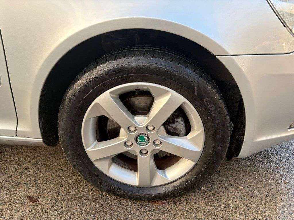 2012 SKODA OCTAVIA 2012 SKODA OCTAVIA