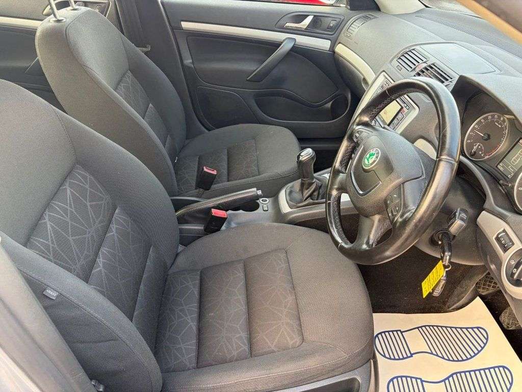 2012 SKODA OCTAVIA 2012 SKODA OCTAVIA